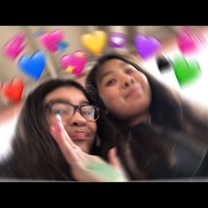 Meet your Posher, Dafne